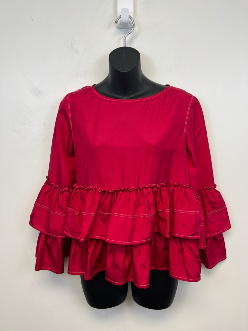 Club Monaco 100% Silk Red Blouse with tiered ruffled bodice and sleeves Size XS